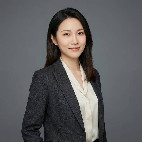 黑料网制片人李婷